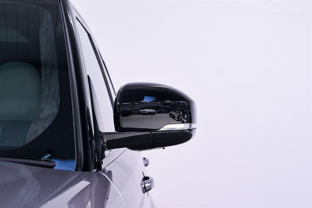 Land Rover RANGE ROVER SPORT - Image 12