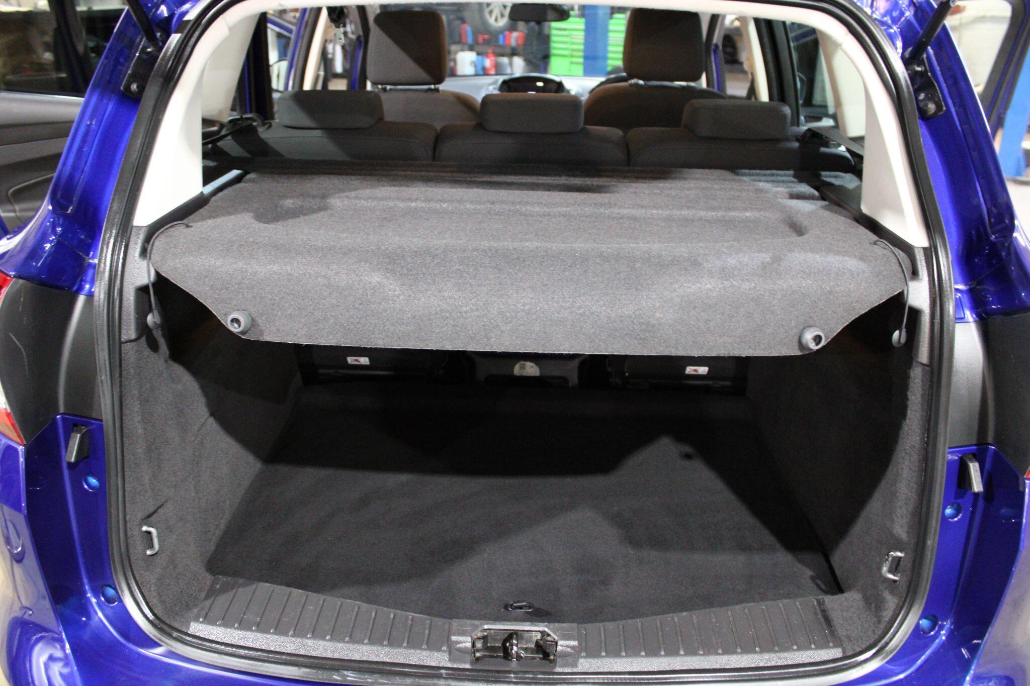 Ford C-MAX - Image 11