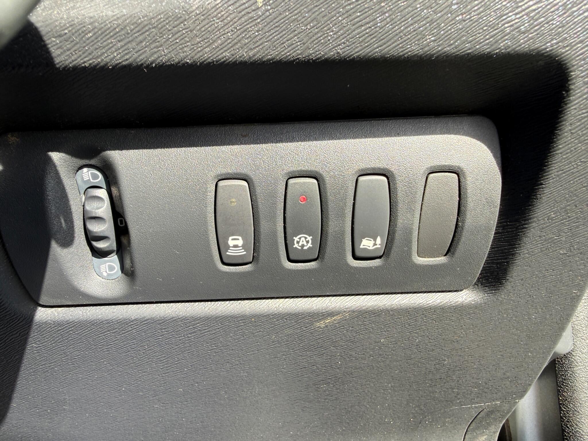 Renault Kangoo - Image 34