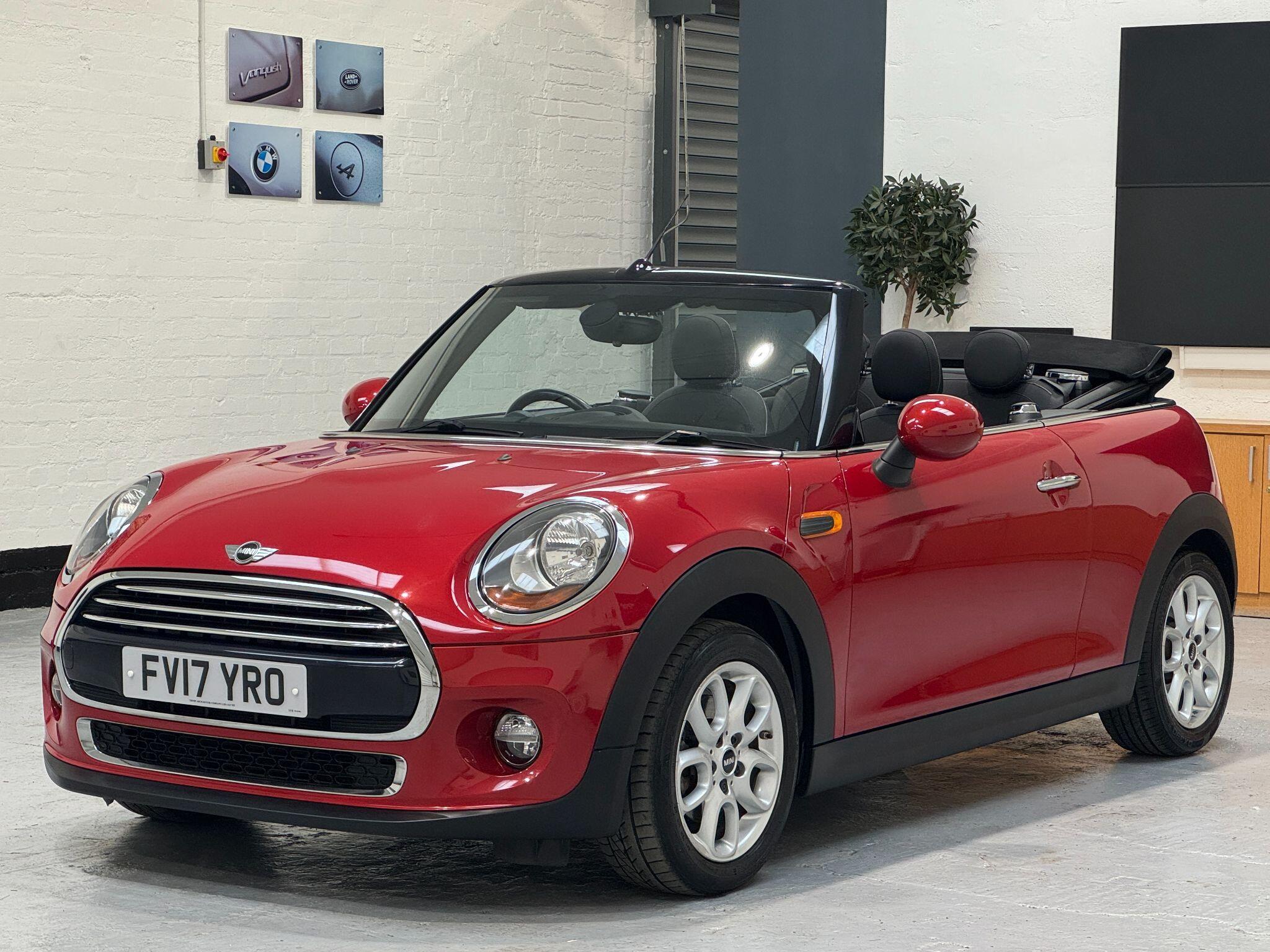 MINI Convertible - Image 4