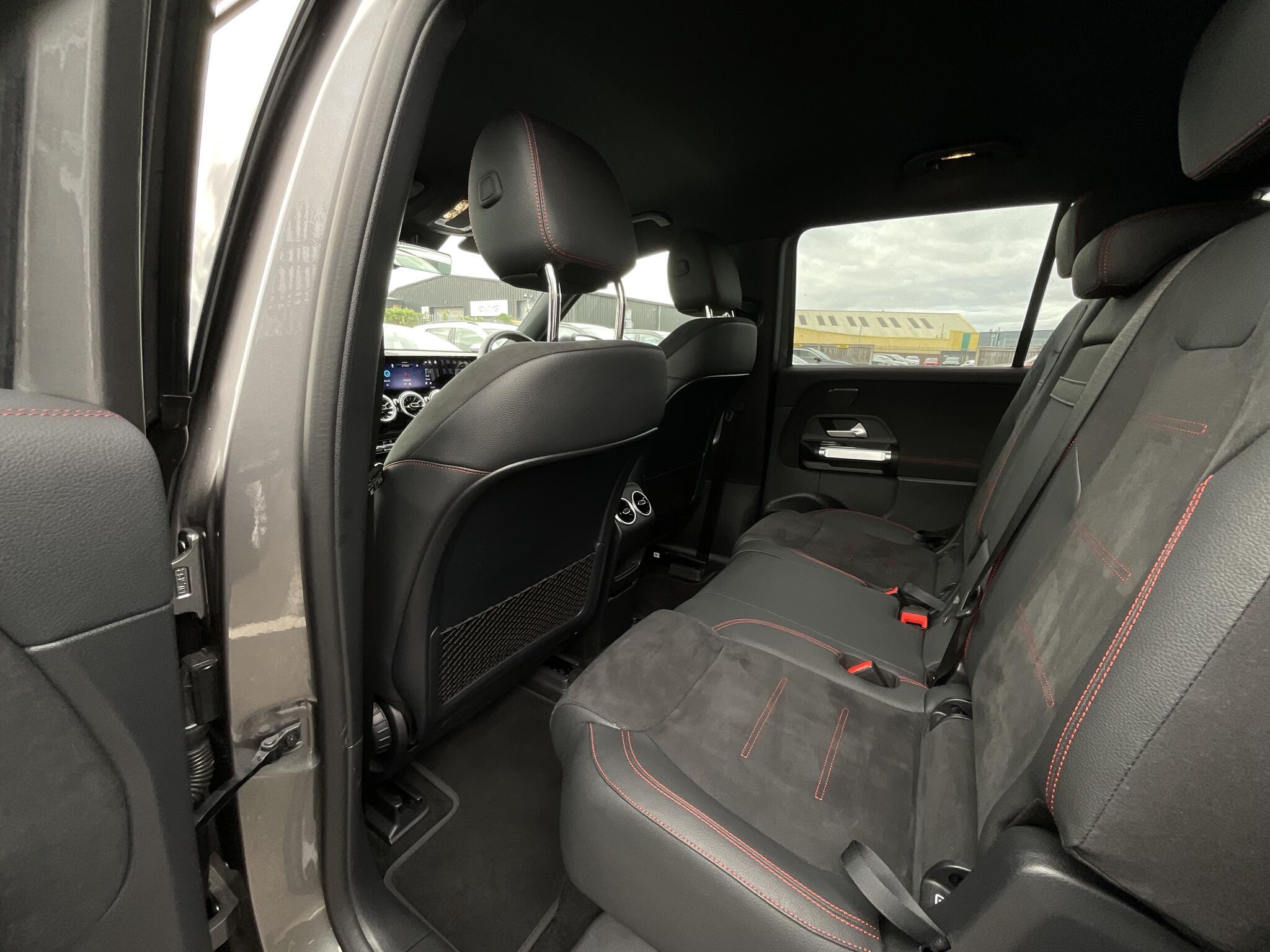 Mercedes Eqb - Image 13