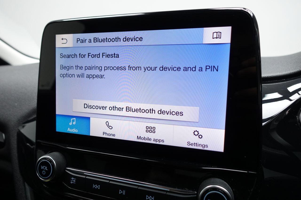 Ford Fiesta - Image 23