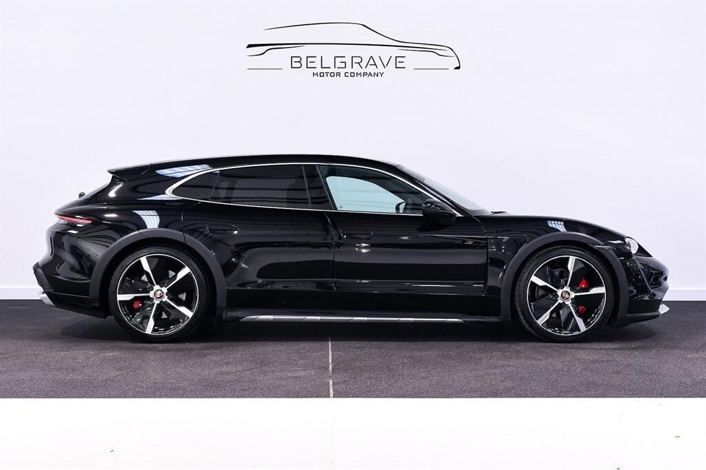 Porsche Taycan - Image 4