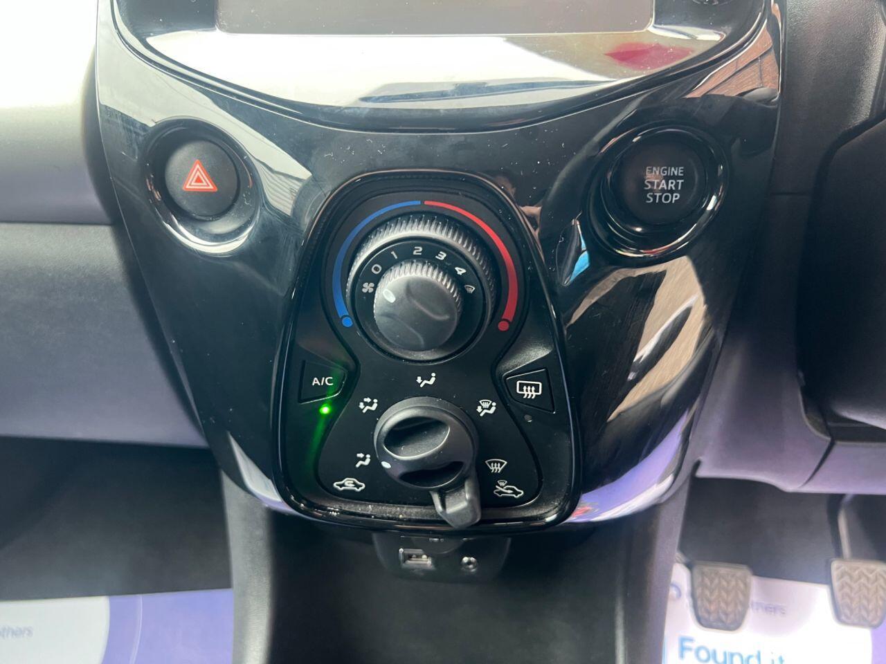 Peugeot 108 - Image 23