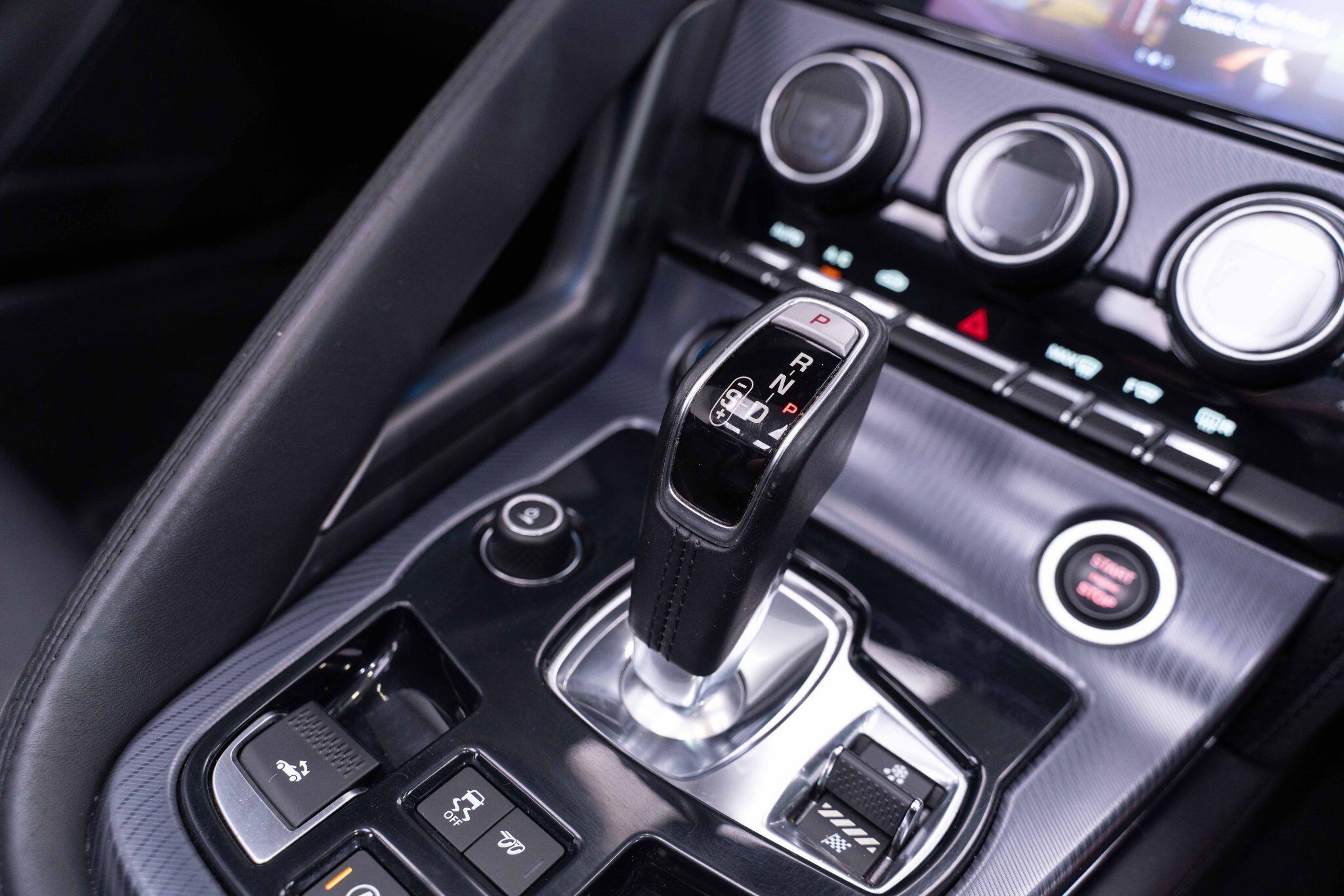 Jaguar F-Type - Image 3