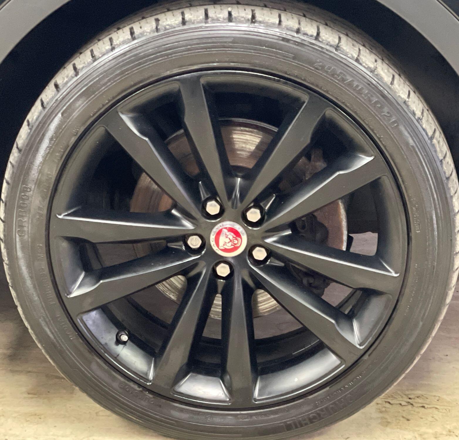 Jaguar E-Pace - Image 16