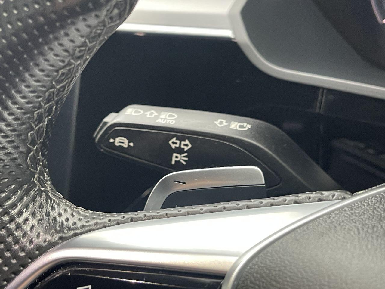 Audi E-Tron - Image 32