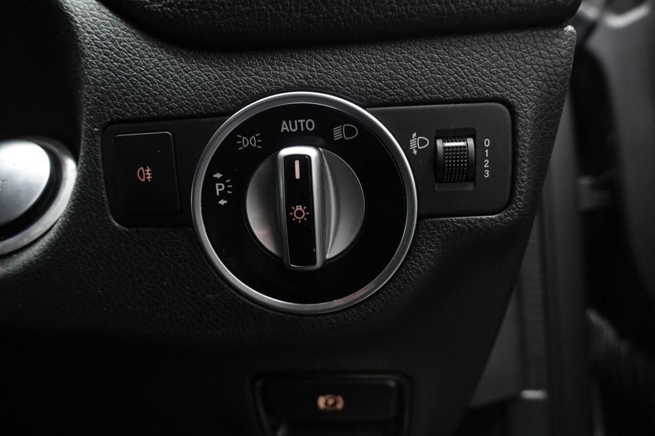 Mercedes-benz GLA - Image 50