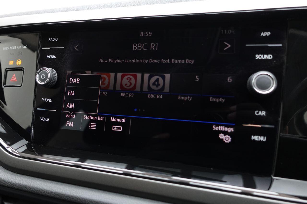 Volkswagen Polo - Image 23