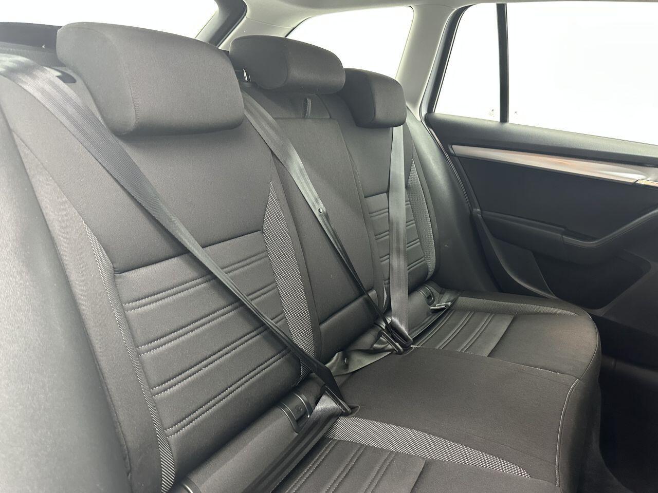 Skoda Octavia - Image 13