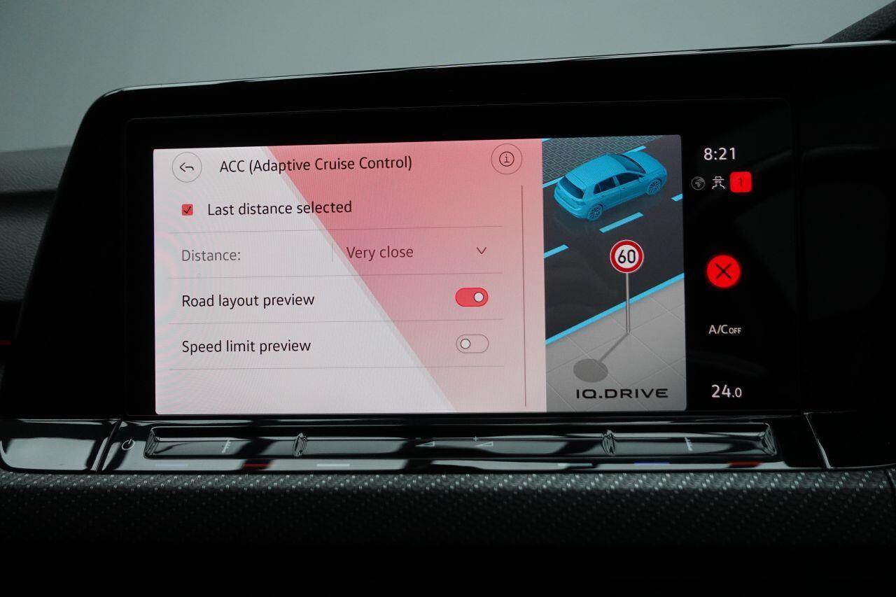 Volkswagen Golf - Image 33