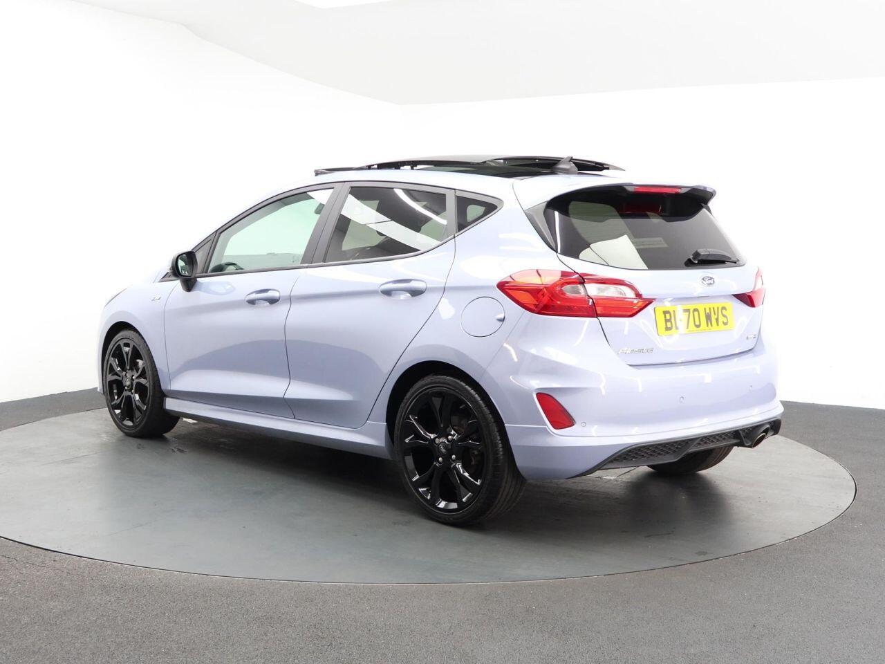 Ford Fiesta - Image 9