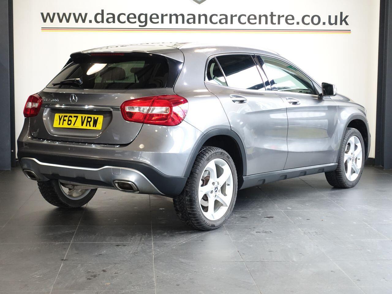 Mercedes-benz GLA - Image 6