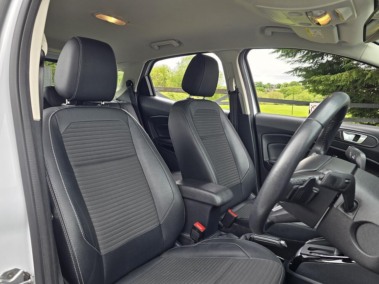 Ford Ecosport - Image 14