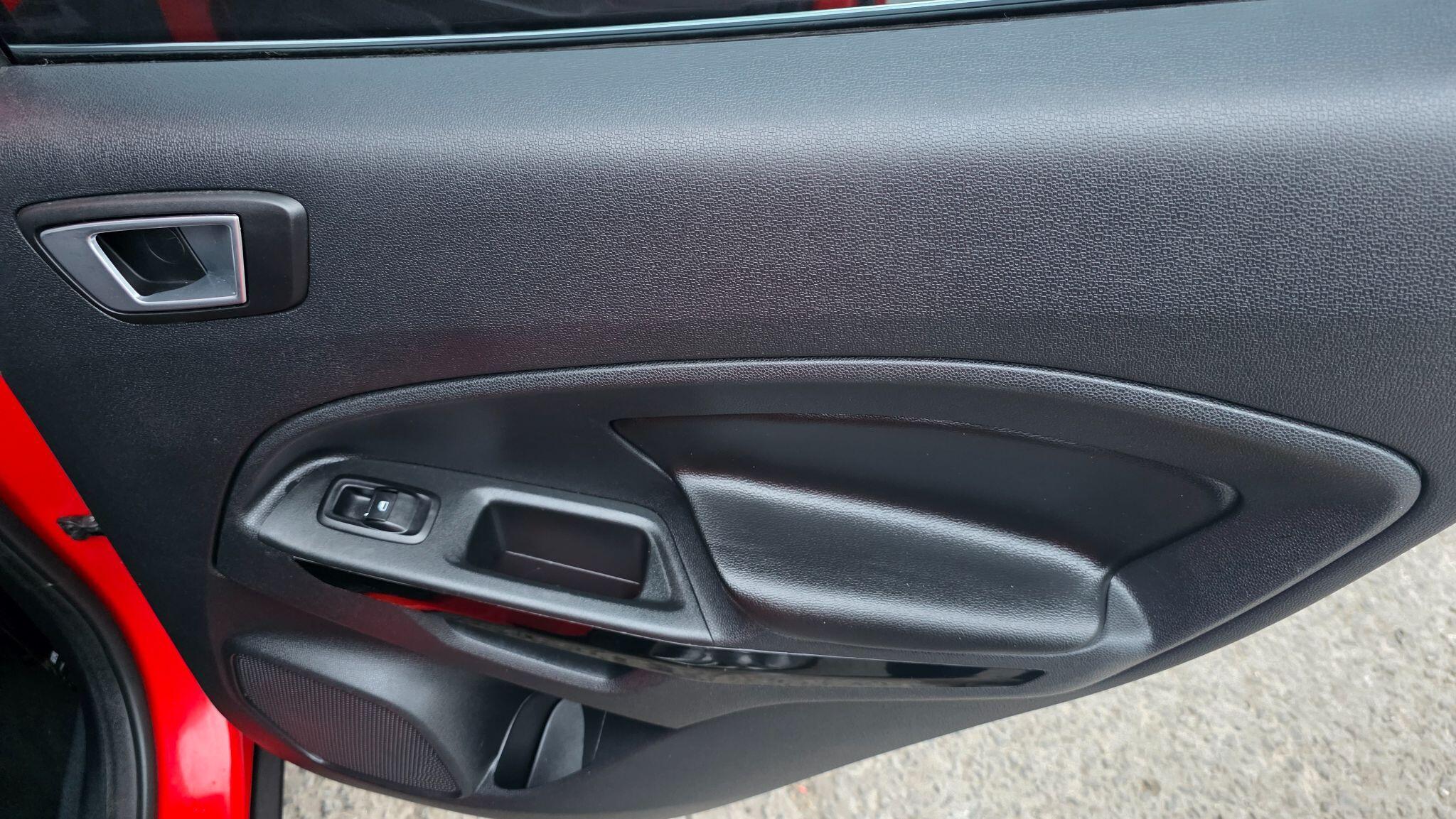 Ford Ecosport - Image 28