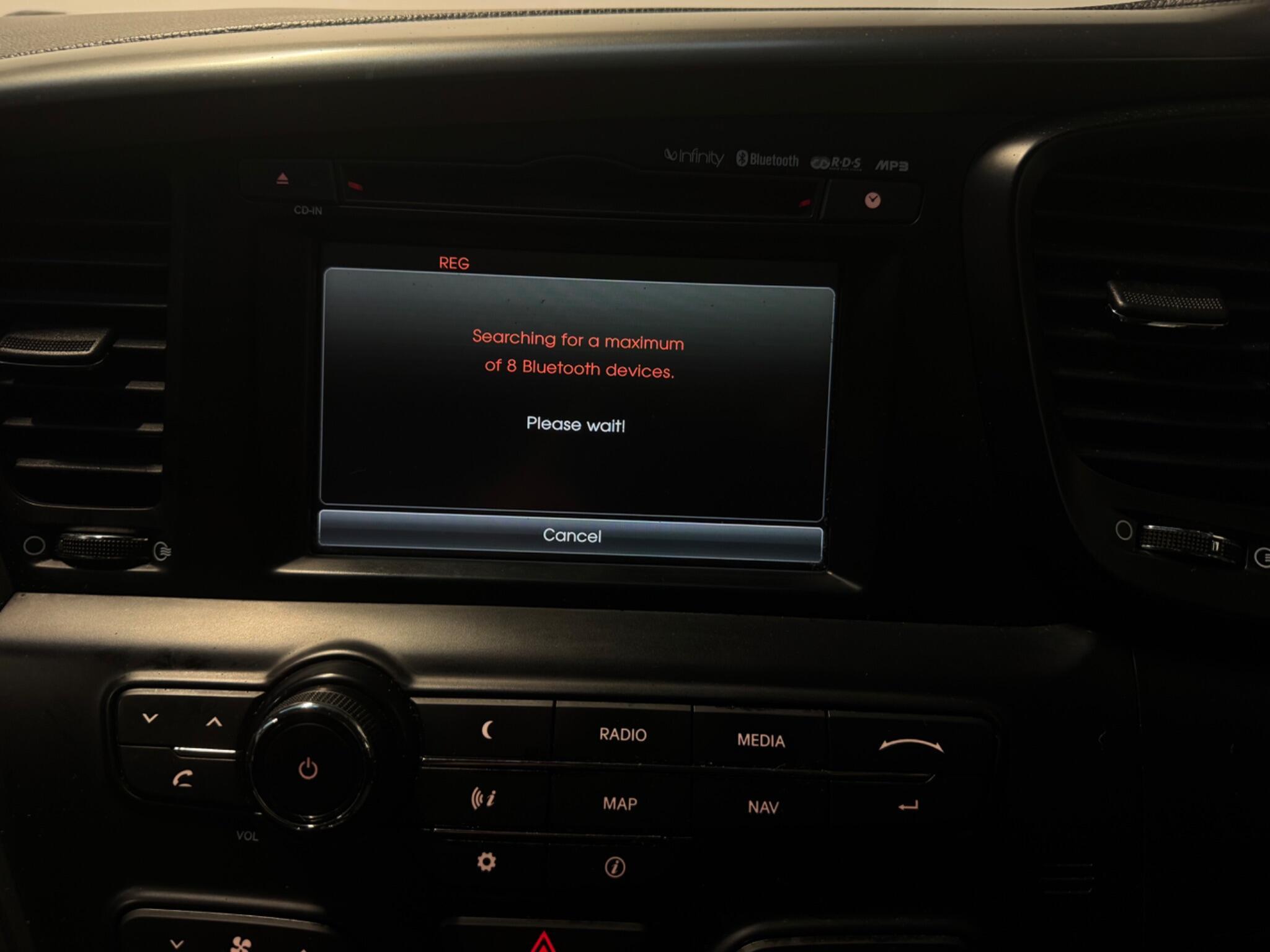 Kia Optima - Image 15