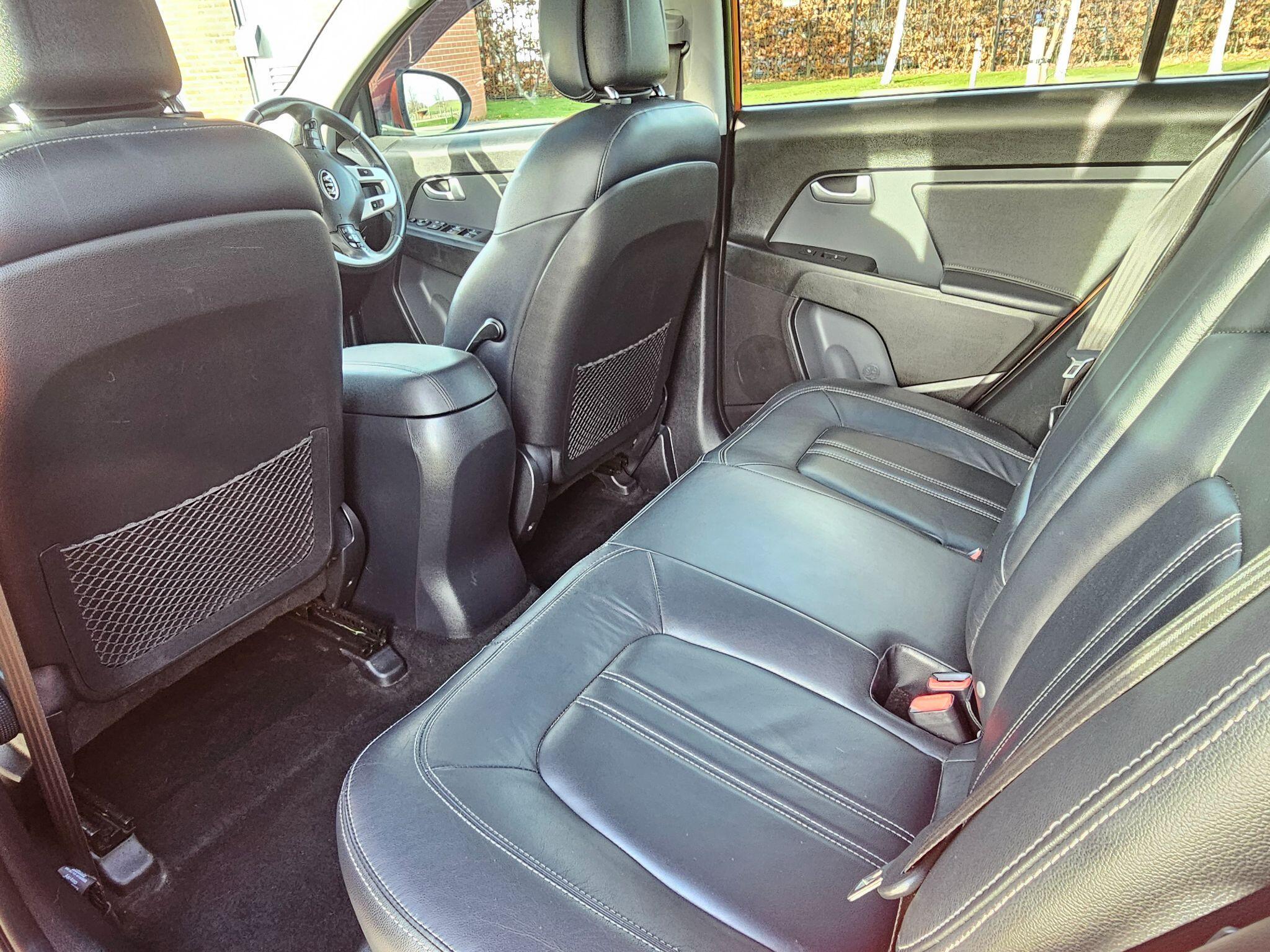 Kia Sportage - Image 28