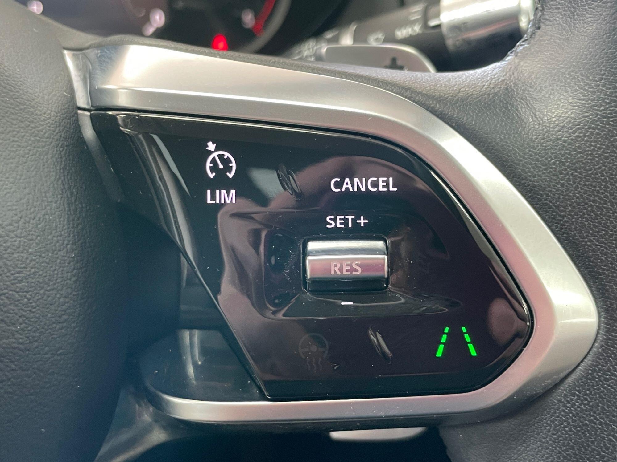 Jaguar E-Pace - Image 37