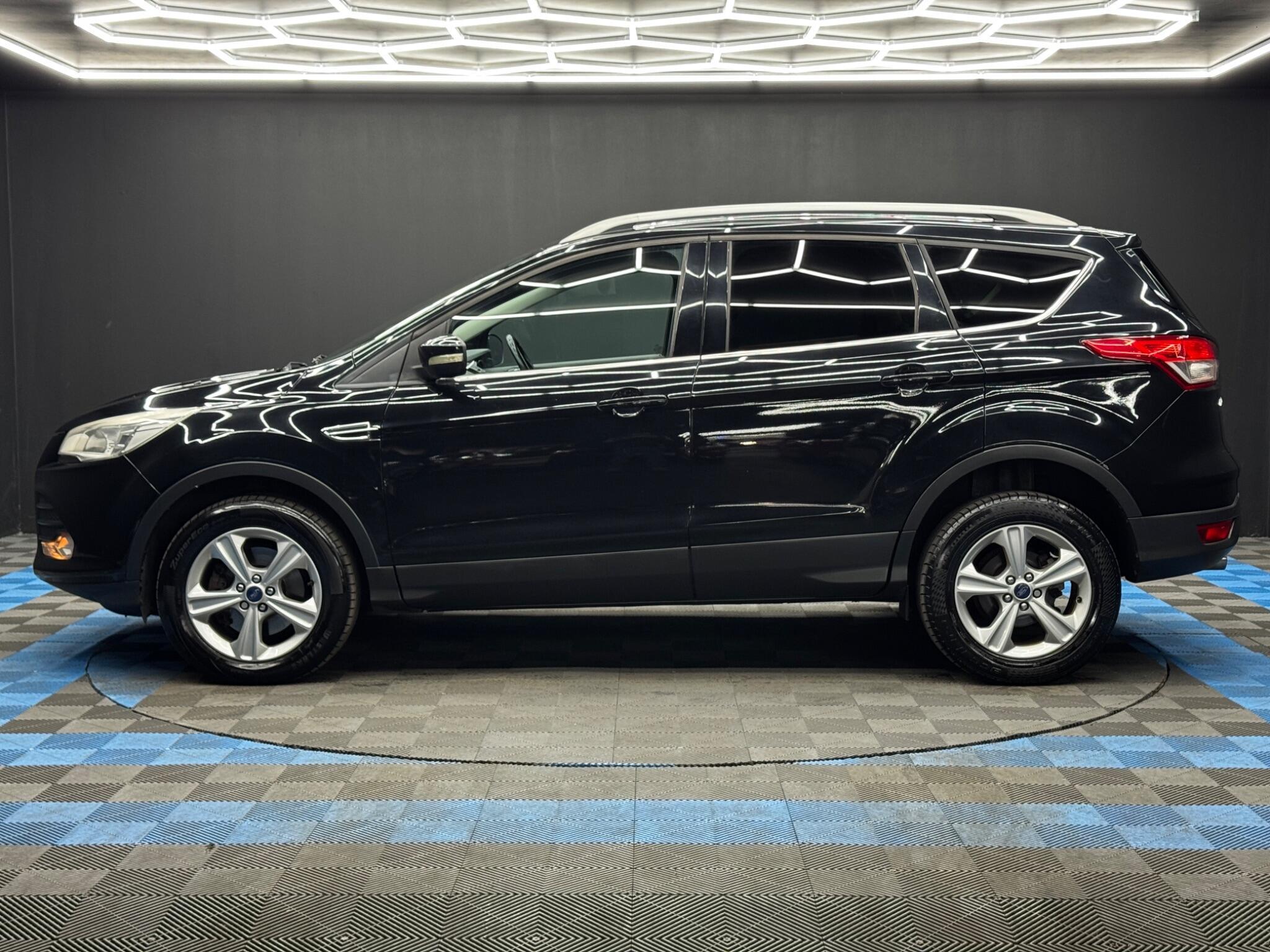 Ford Kuga - Image 8