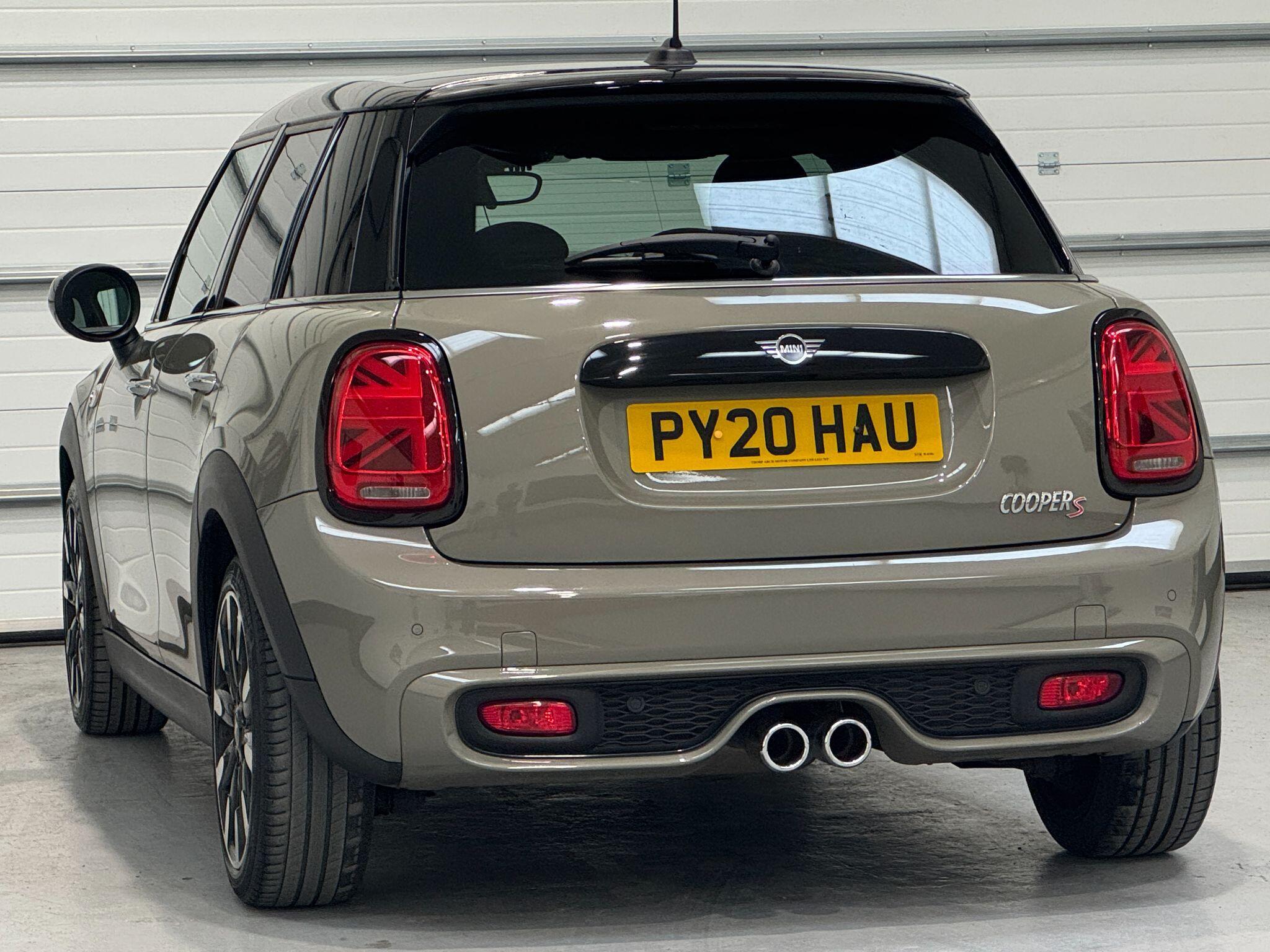MINI Hatch - Image 14