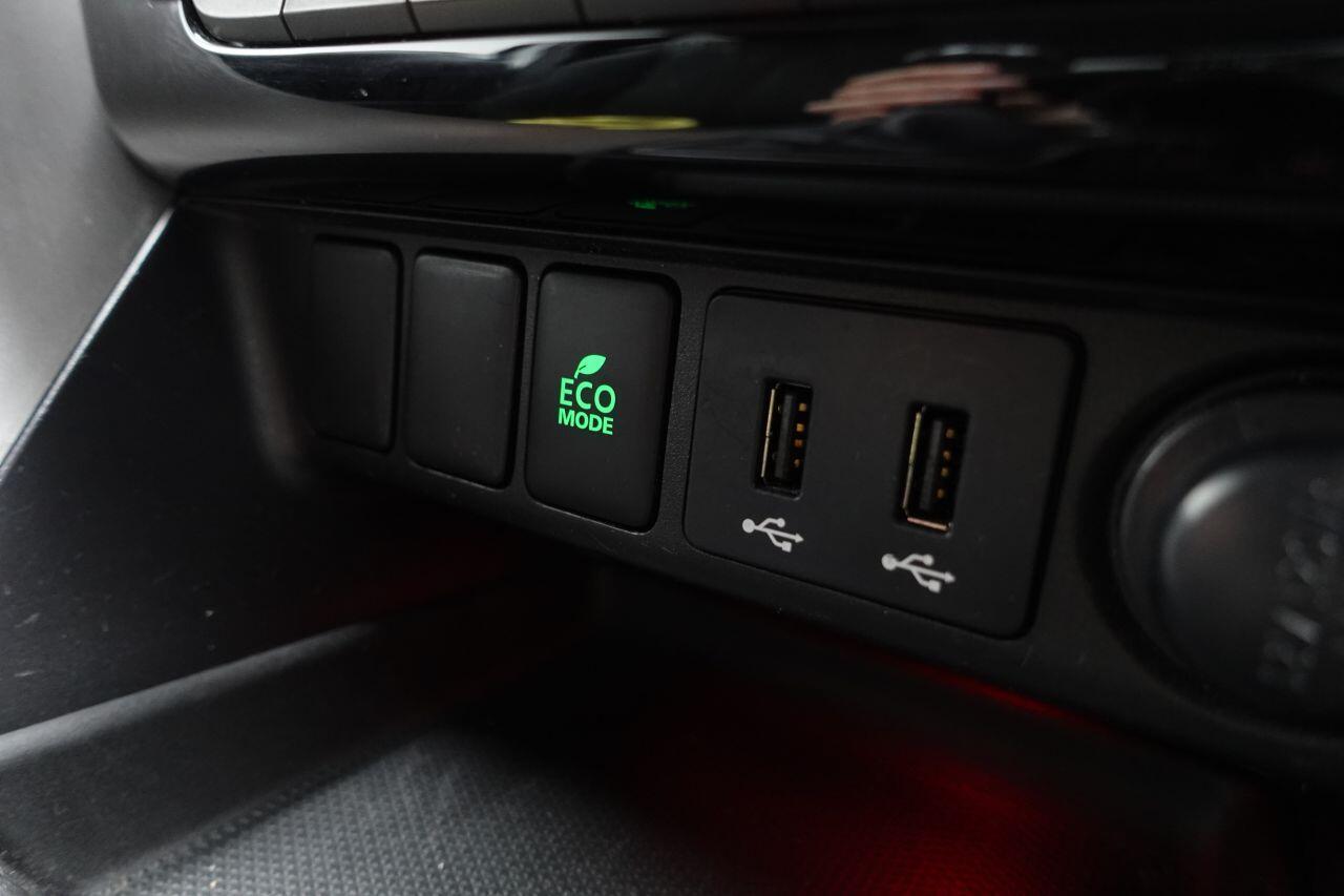 Mitsubishi Eclipse Cross - Image 41