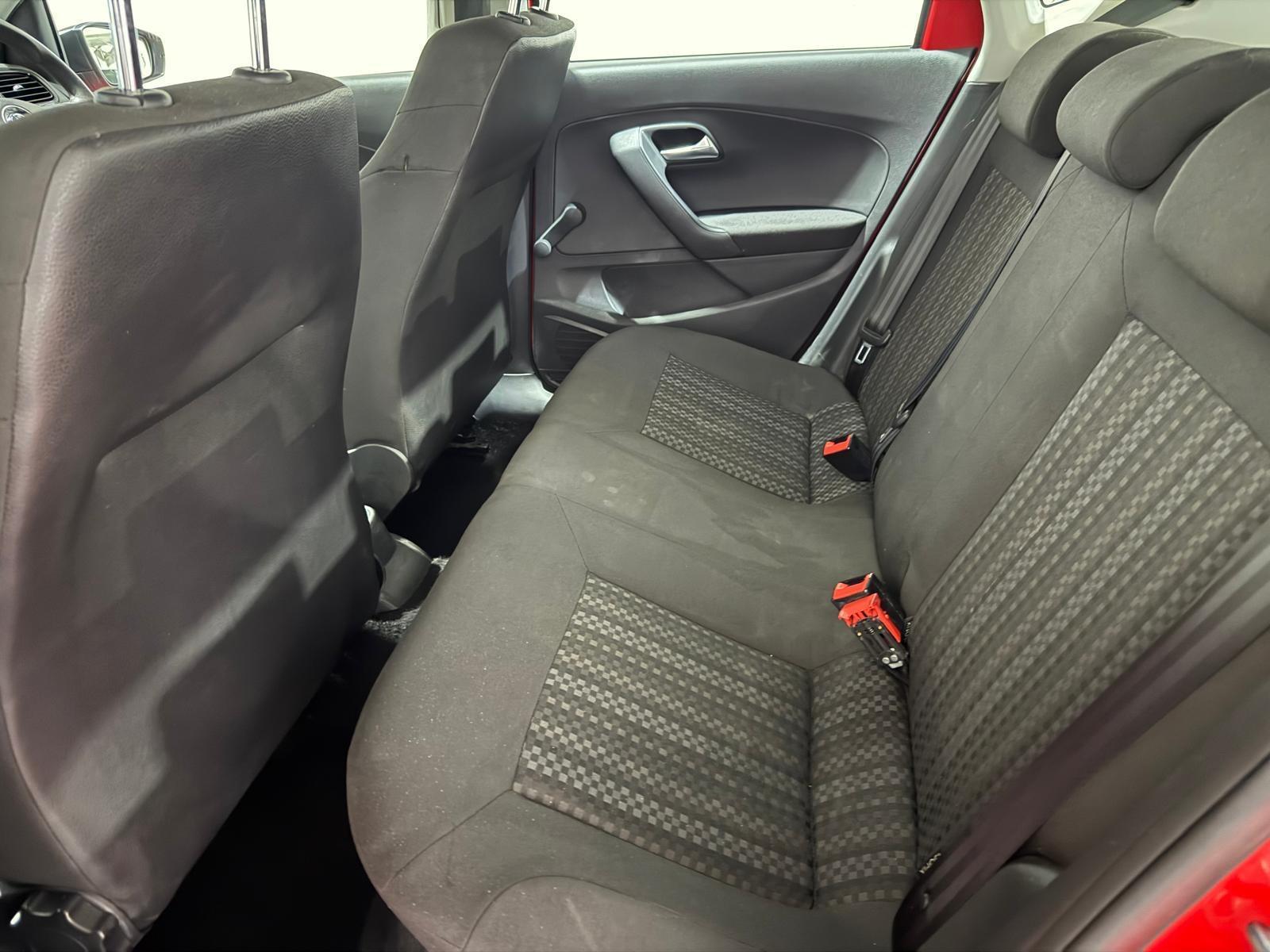 Volkswagen Polo - Image 25