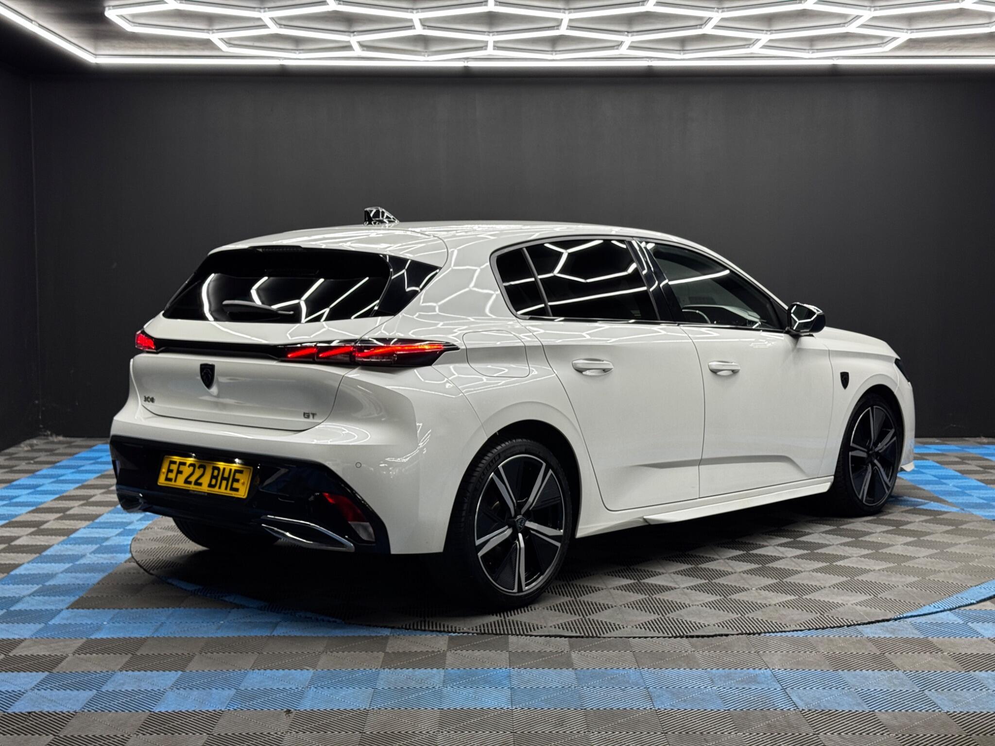 Peugeot 308 - Image 5