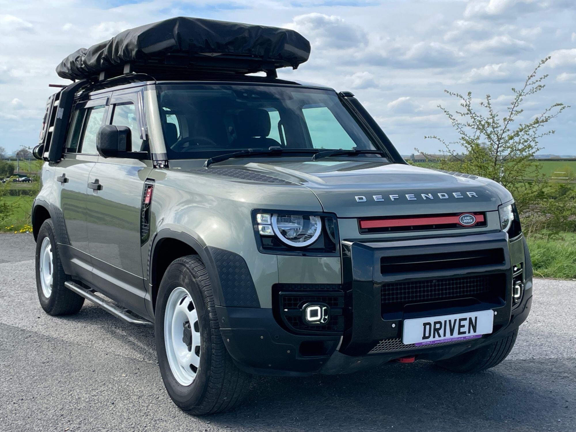 Land Rover Defender - Image 18