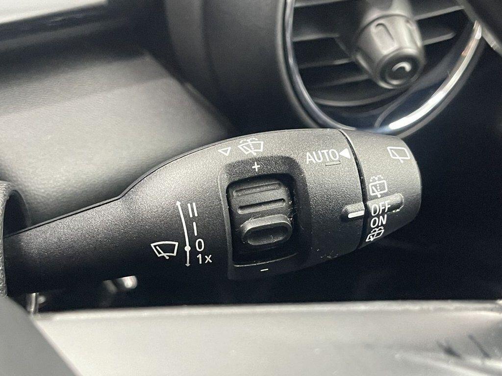 MINI Hatch - Image 30