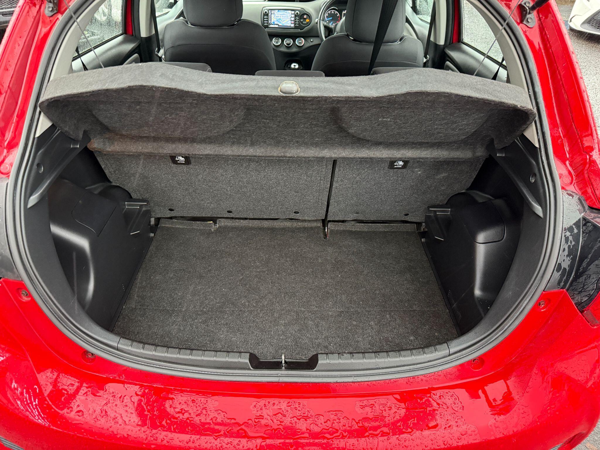 Toyota Yaris - Image 61