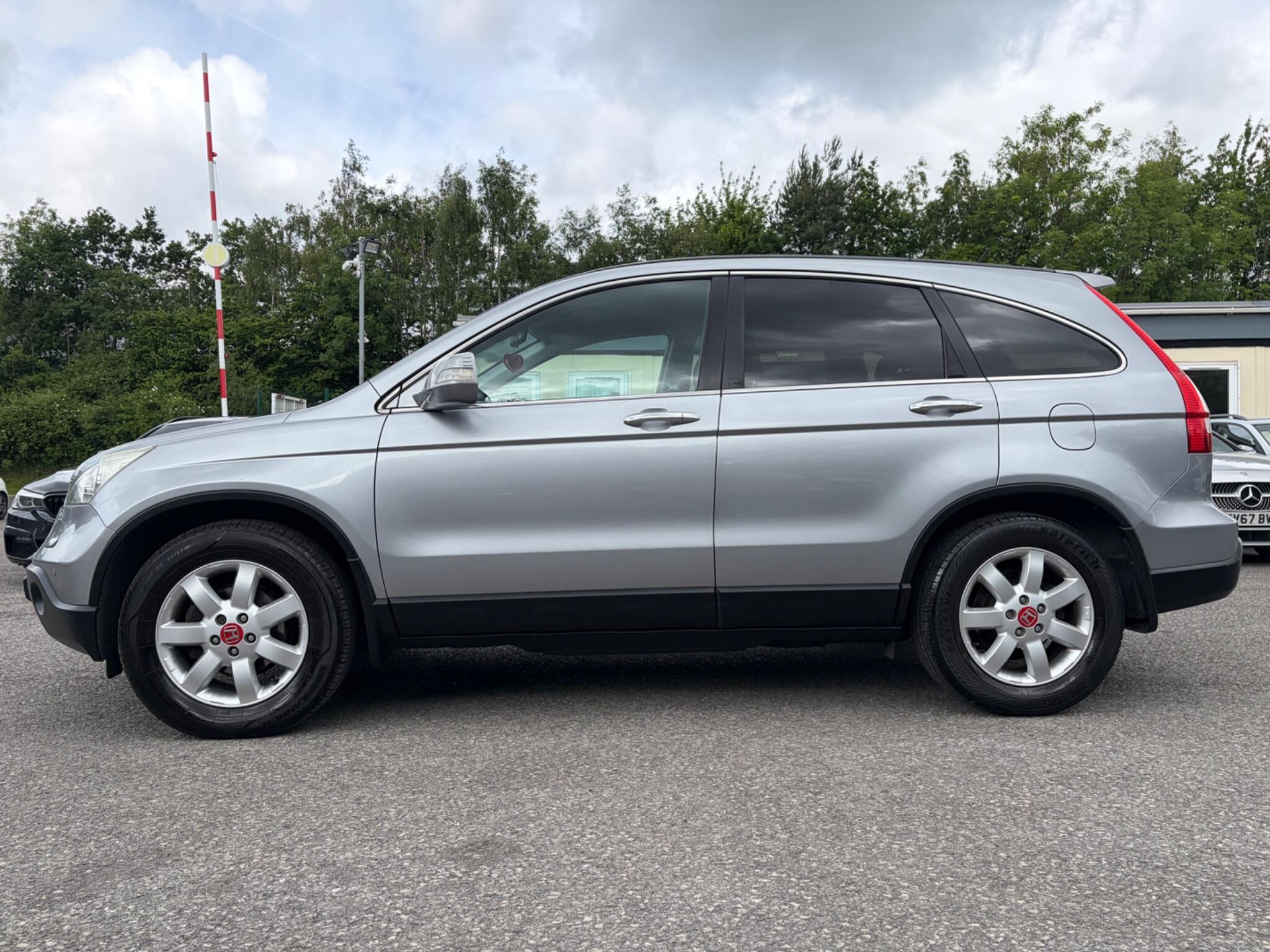 Honda CR-V - Image 11
