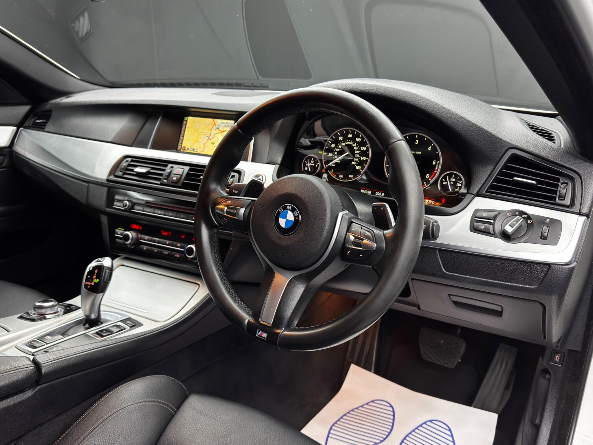 BMW 5 Series - Image 9