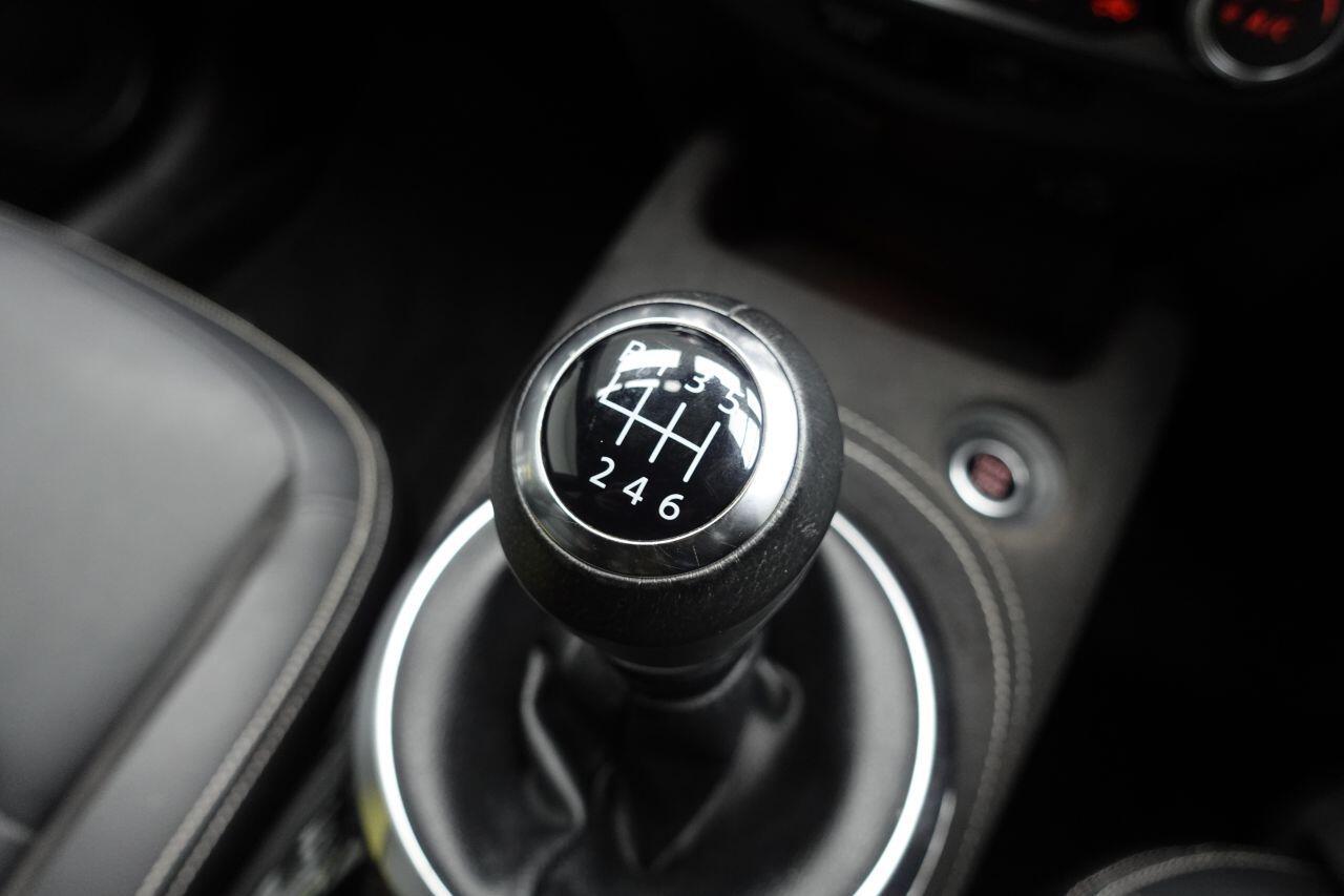 Nissan Juke - Image 33