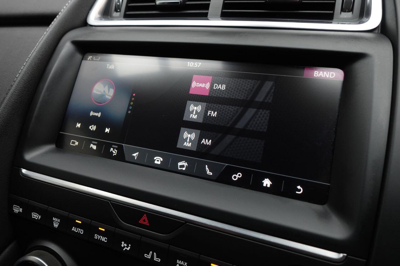 Jaguar E-Pace - Image 32