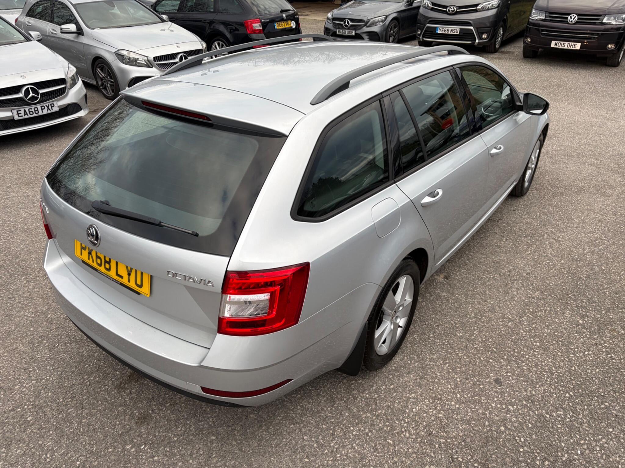 Skoda Octavia - Image 16