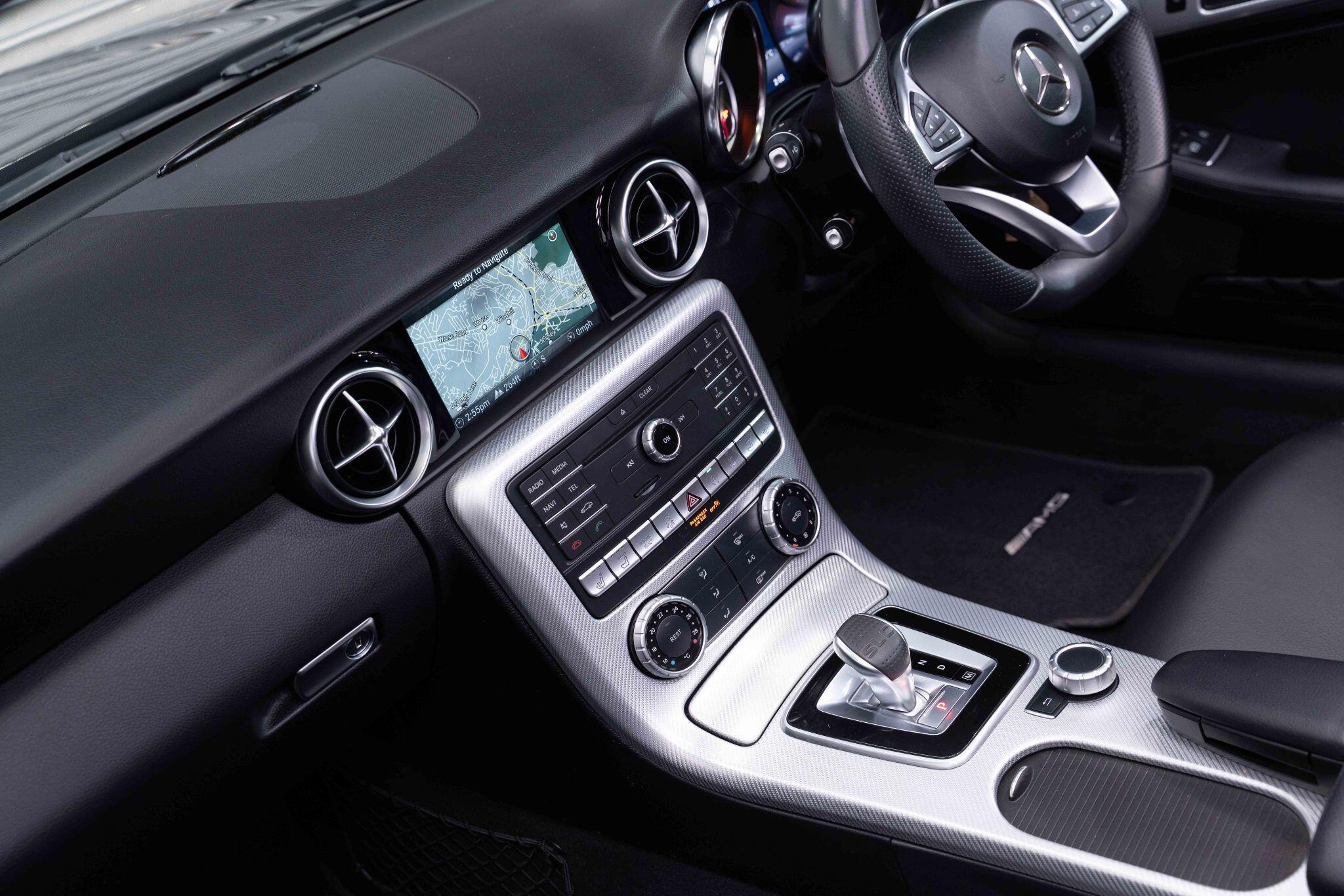 Mercedes SLC - Image 10