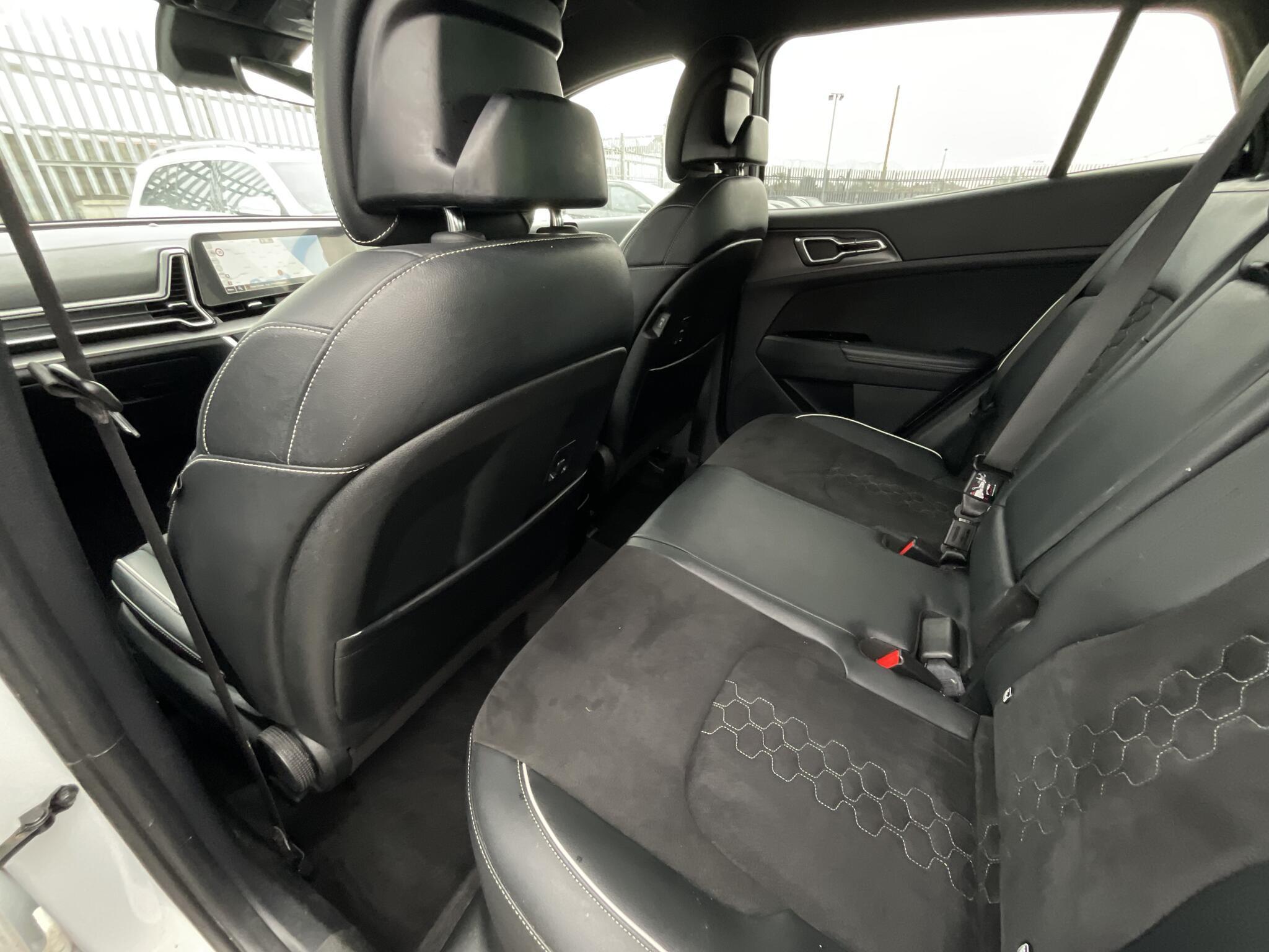 Kia Sportage - Image 13