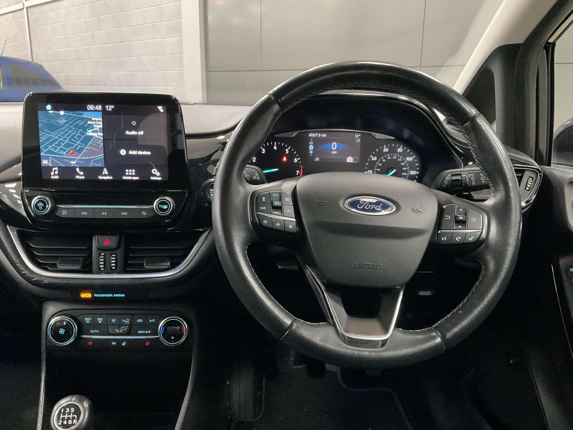 Ford Fiesta - Image 13
