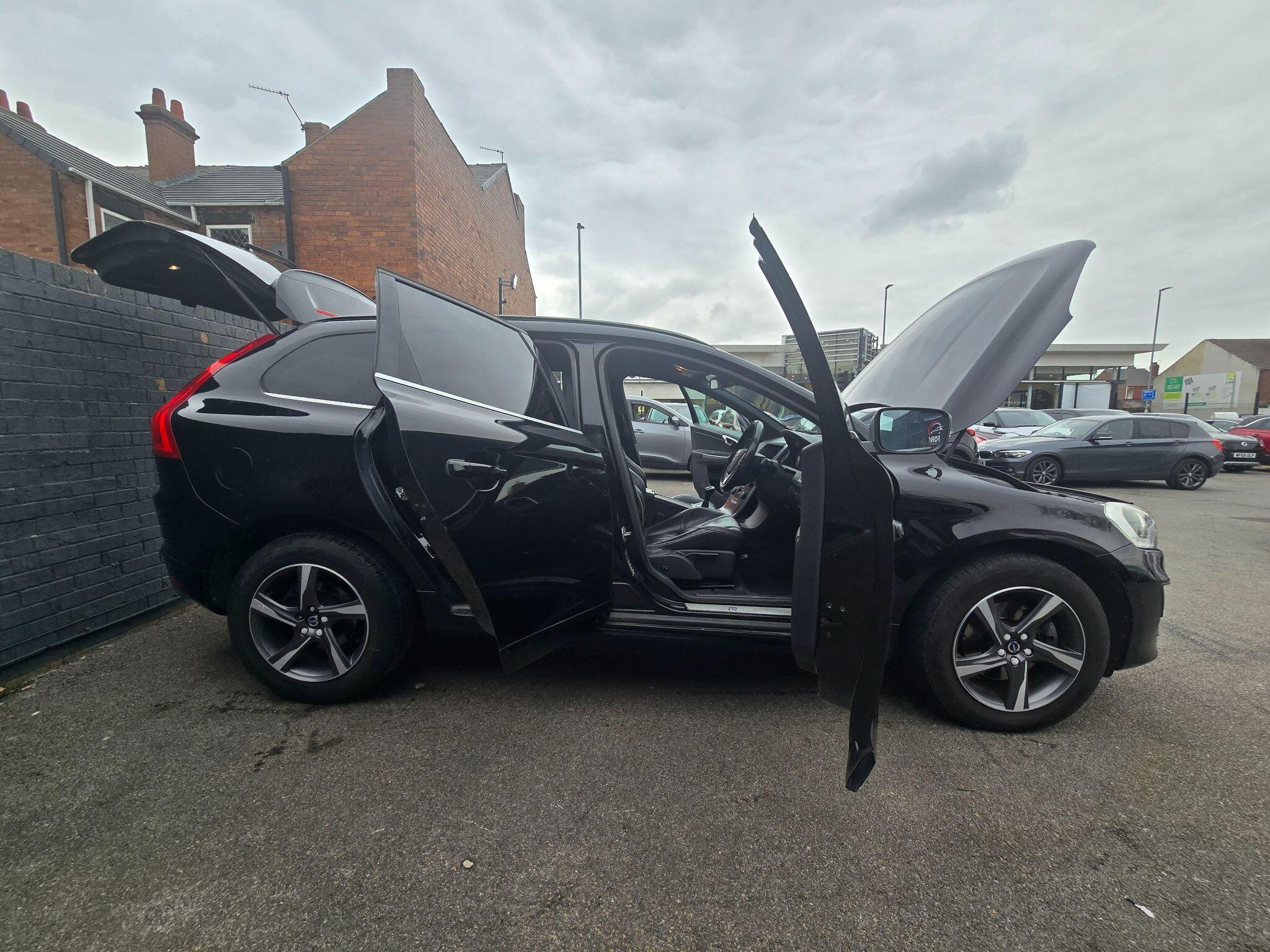 Volvo XC60 - Image 22