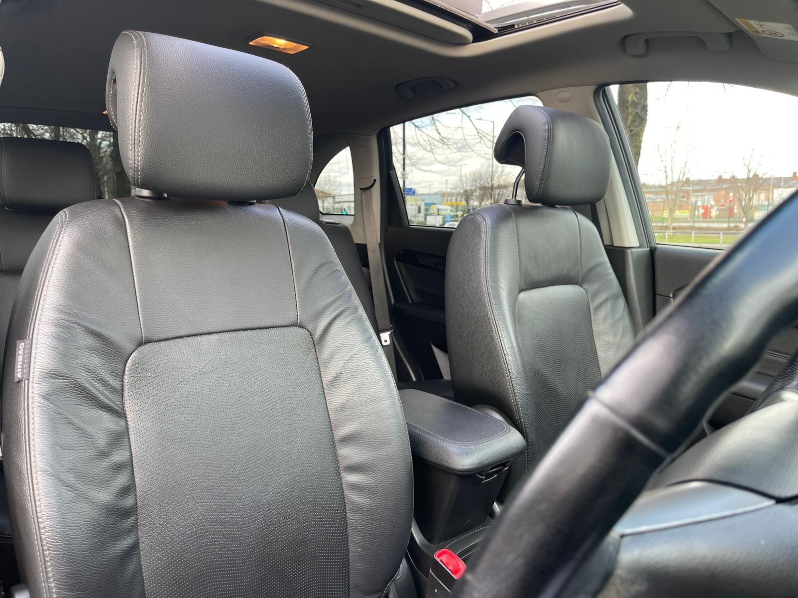 Chevrolet Captiva - Image 20
