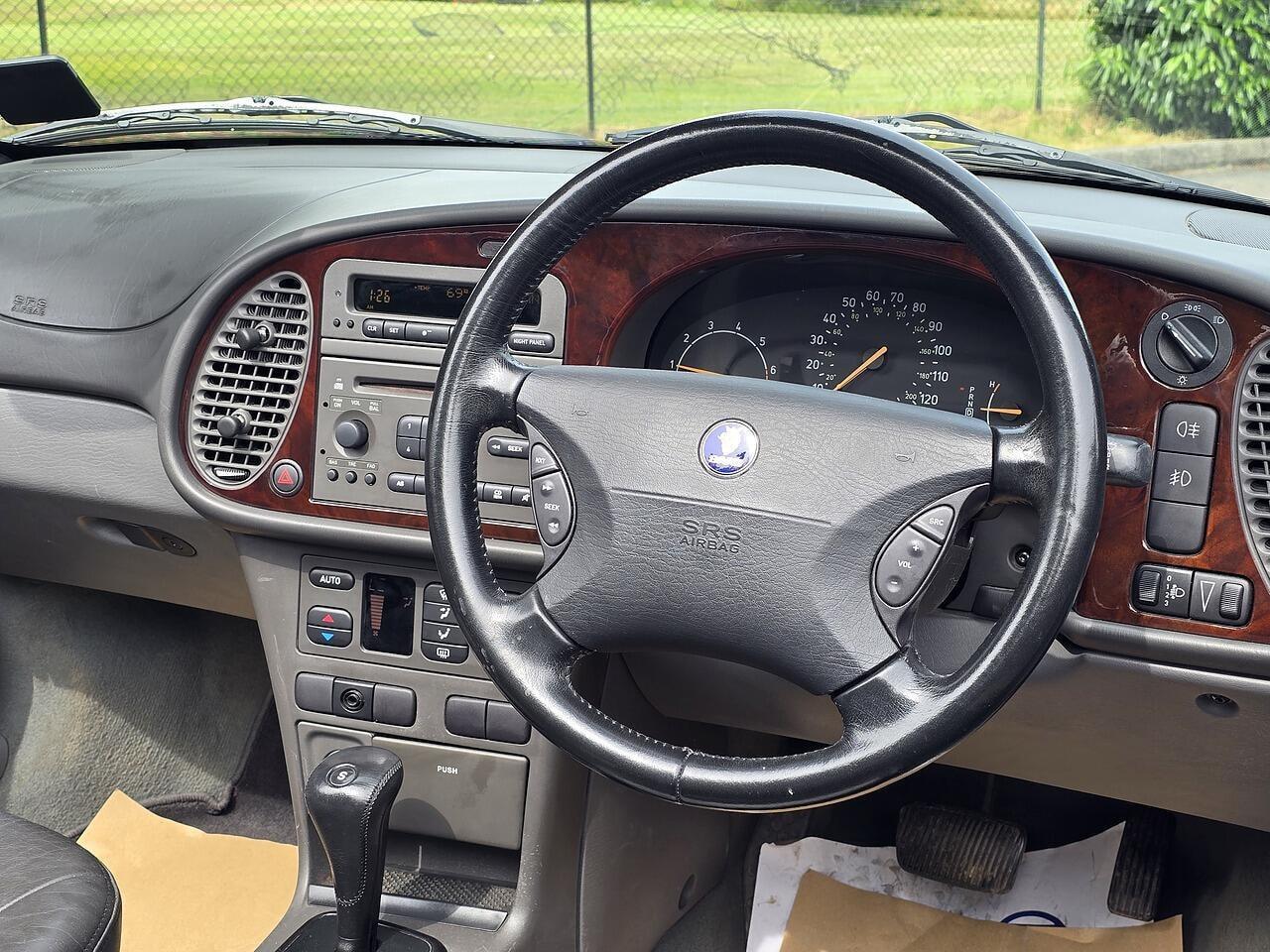 Saab 9-3 - Image 6