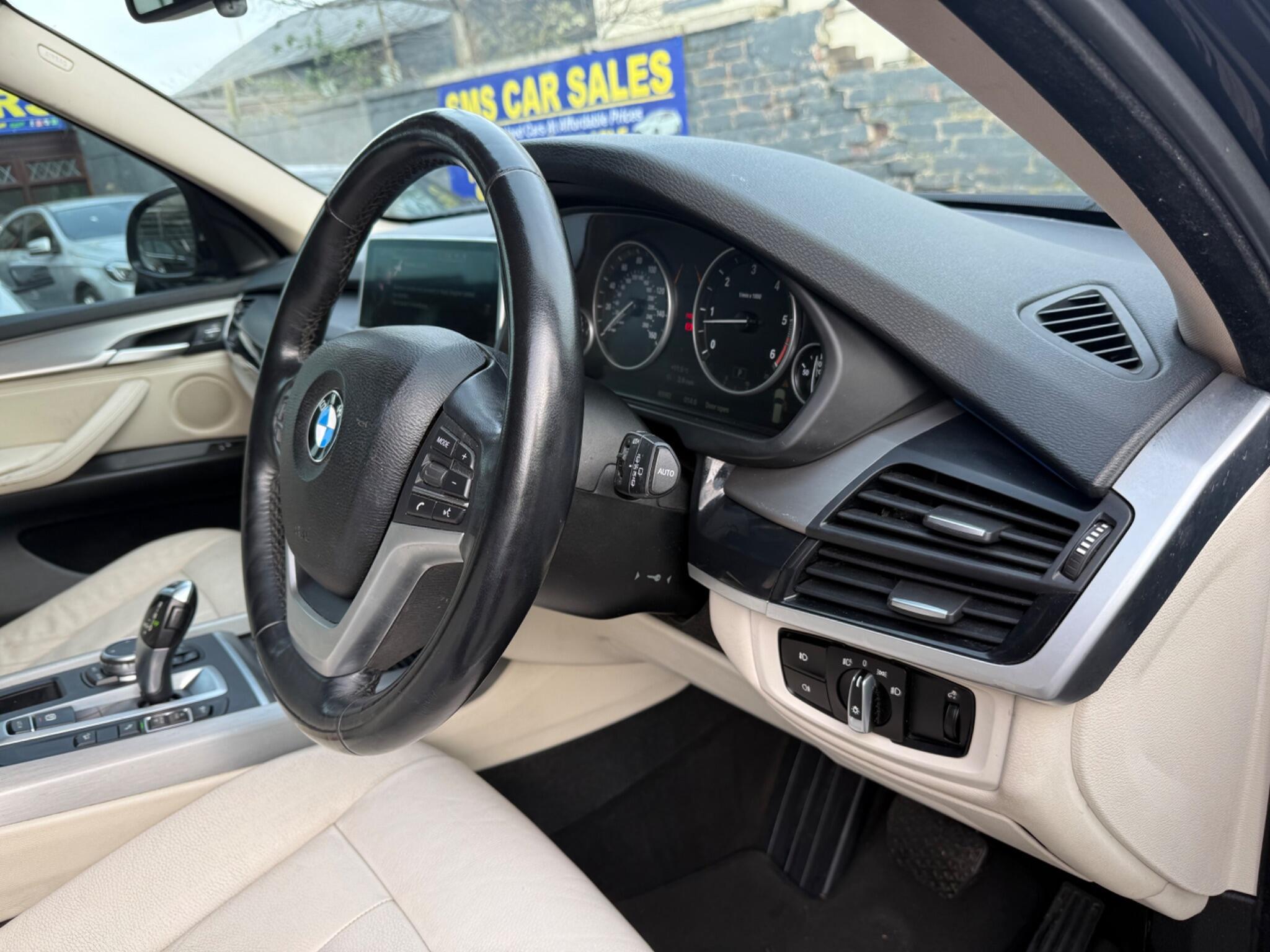 BMW X5 - Image 25