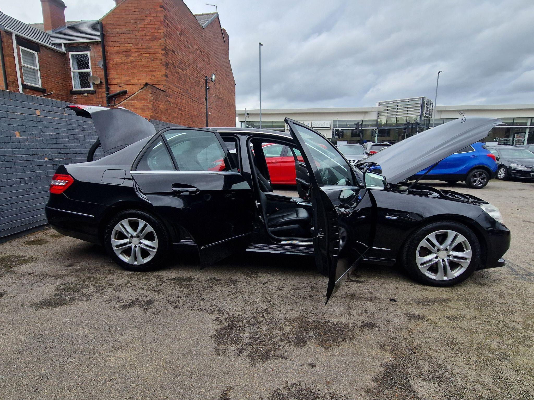 Mercedes E Class - Image 27