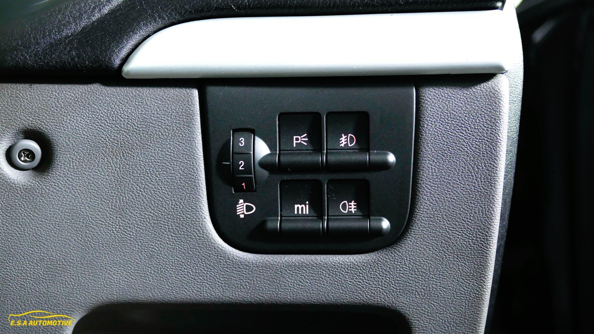 Alfa Romeo Spider - Image 20