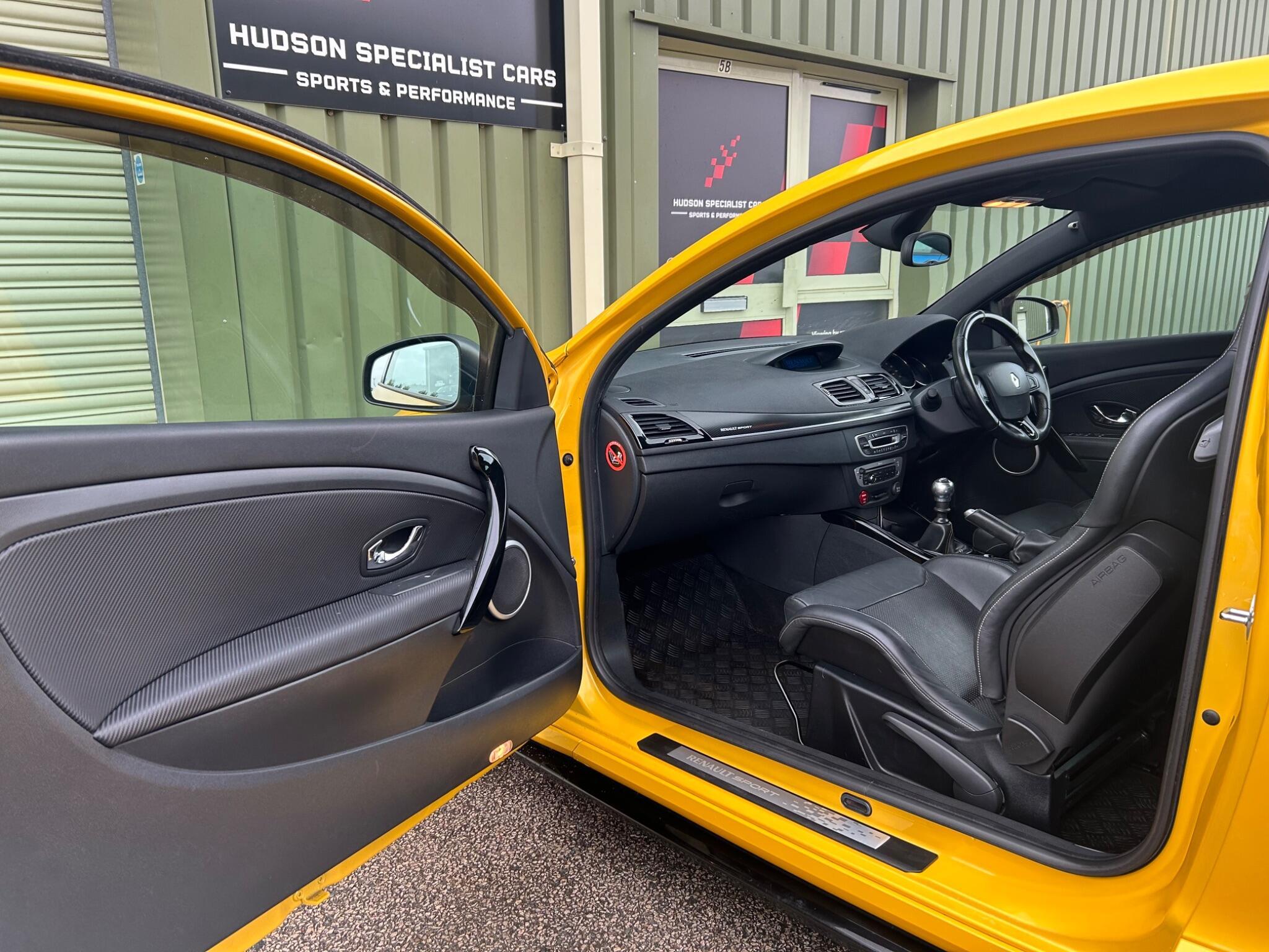 Renault Megane - Image 19