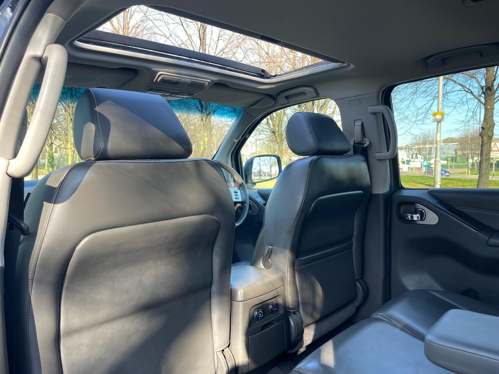 Nissan Pathfinder - Image 26