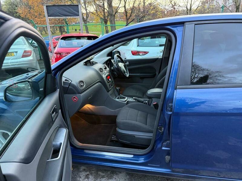 Ford Focus - Image 15