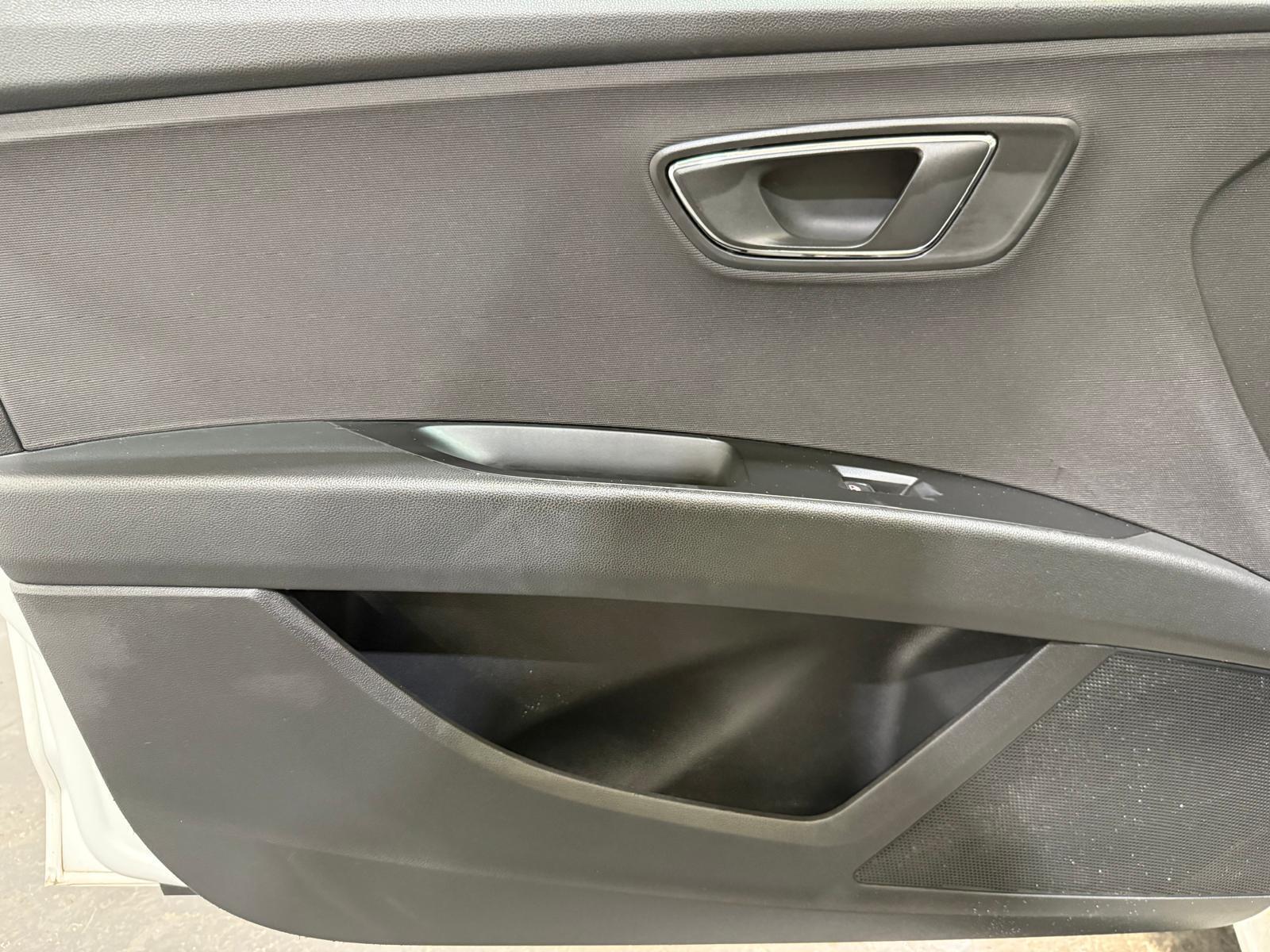 SEAT Leon - Image 35