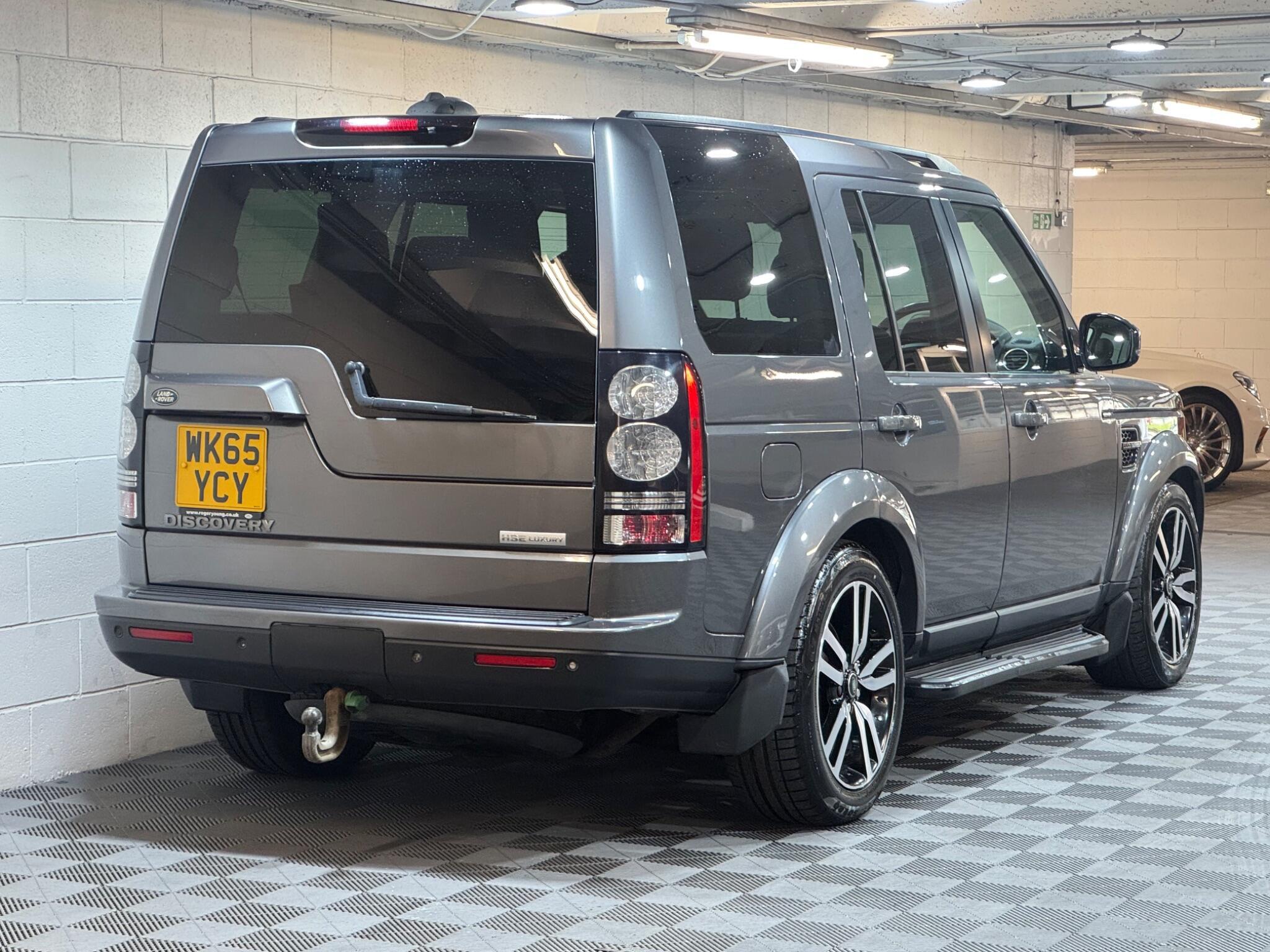 Land Rover DISCOVERY 4 - Image 4