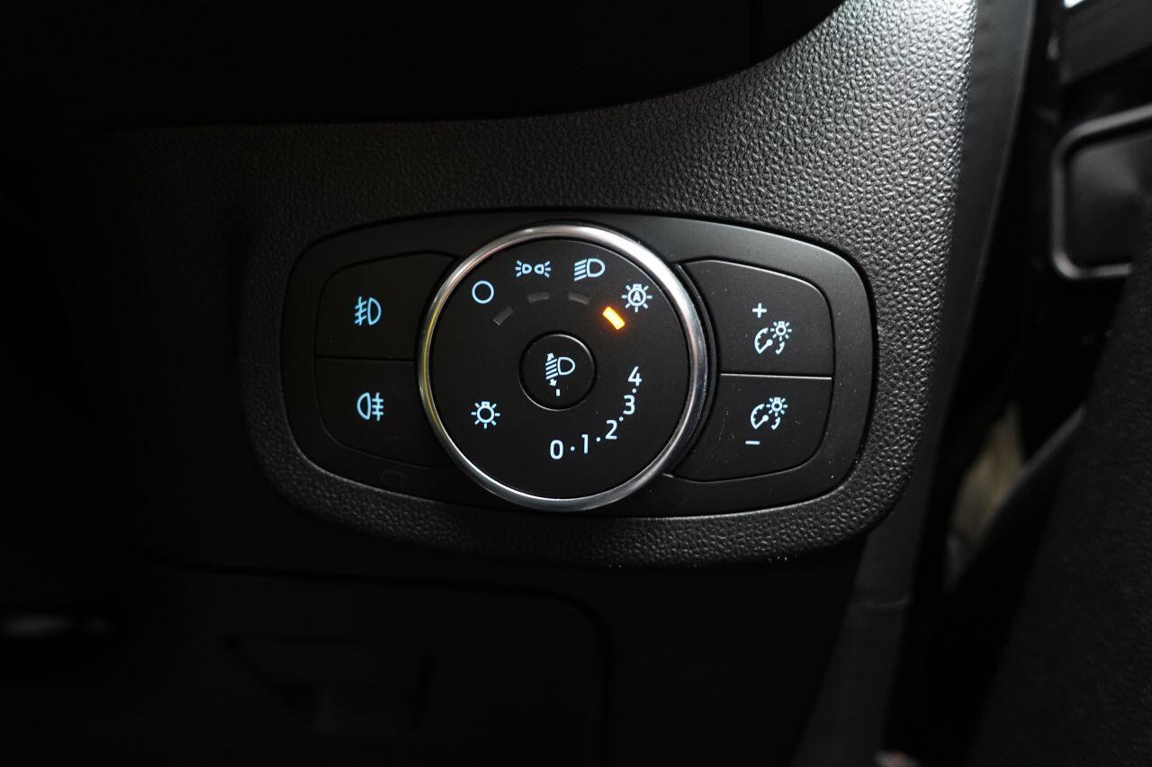 Ford Fiesta - Image 38